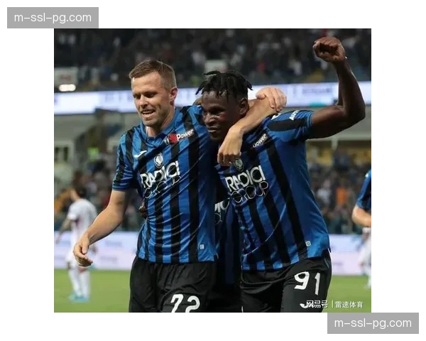 消息：补时阶段，诺丁汉森林由替补奇兵打入扳平一球